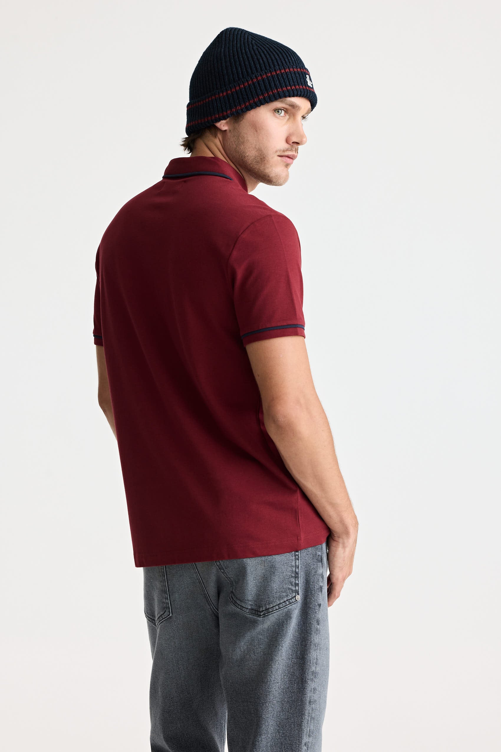 Polos Basicas